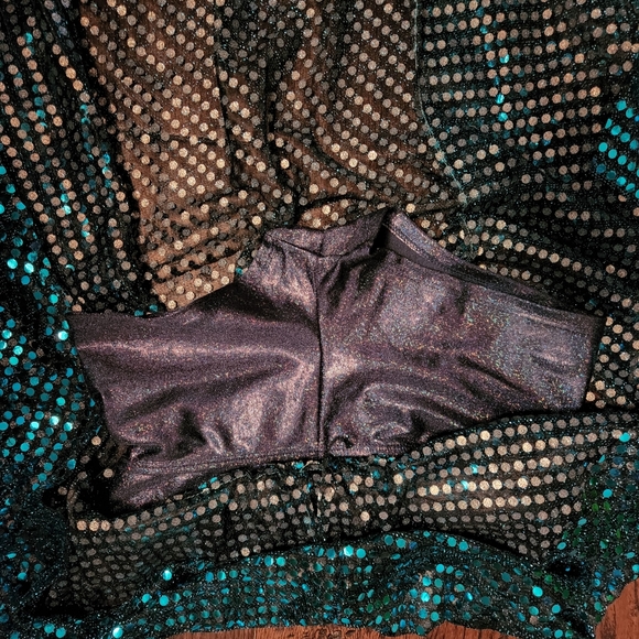 Girls dance costume - Picture 2 of 3